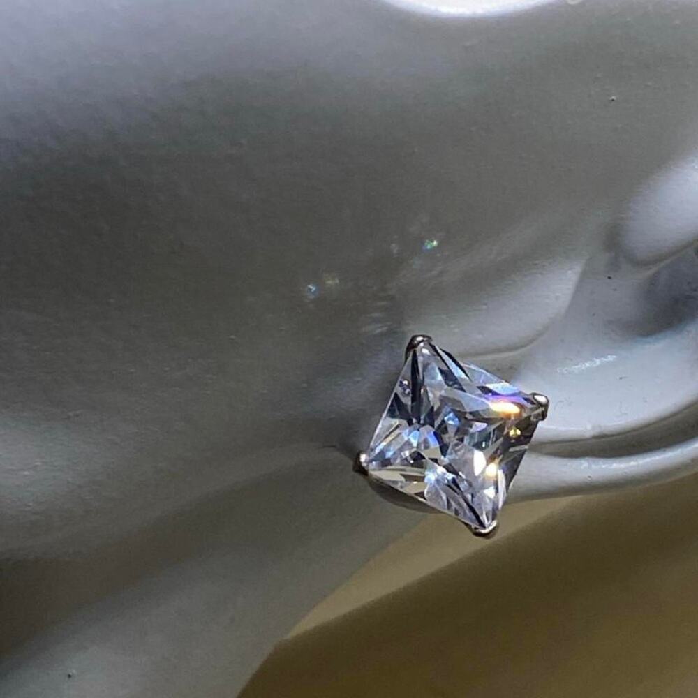 NWT s925 Vintage ICING Sterling Silver Princess Cut CZ Stud Earrings 8mm